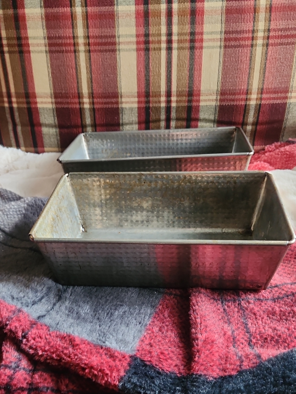 Metal Loaf Pans - Silver Rectangular Baking Pans (Set of 2)